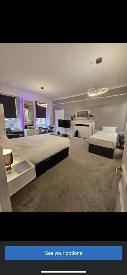 Luxury Family Room With Private Bathroom In The Heart Of Εδιμβούργο Εξωτερικό φωτογραφία
